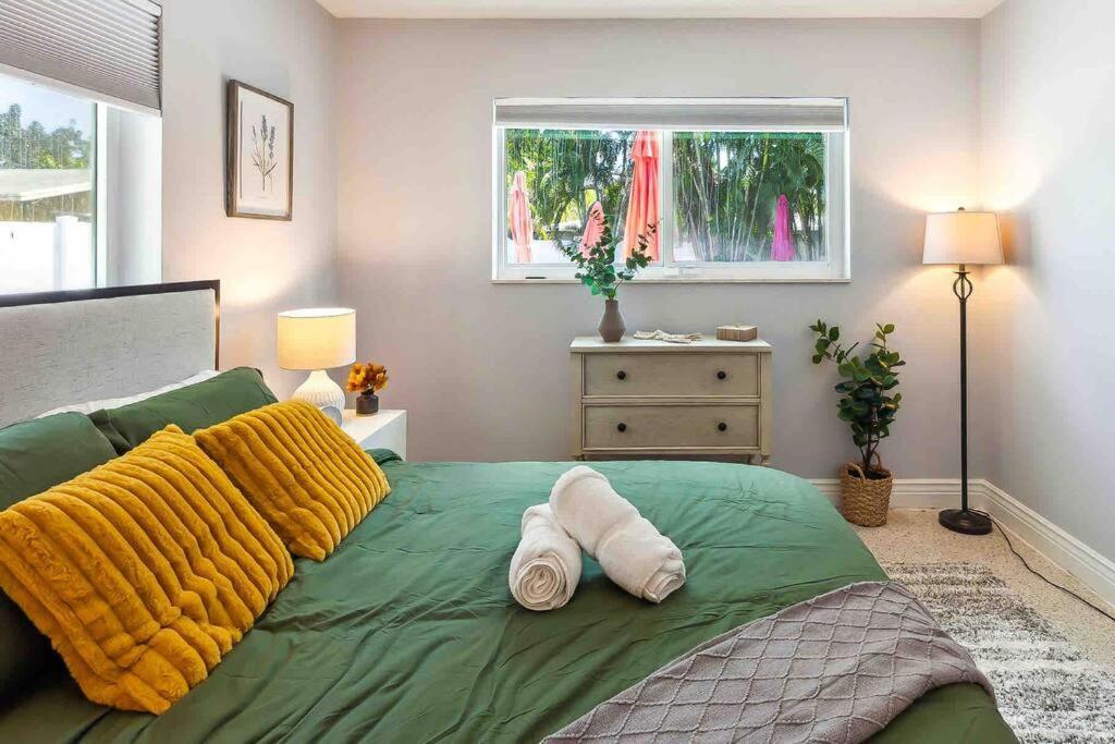 Private Oasis With Pool Near Beaches, Dining & Las Olas Fort Lauderdale Kültér fotó