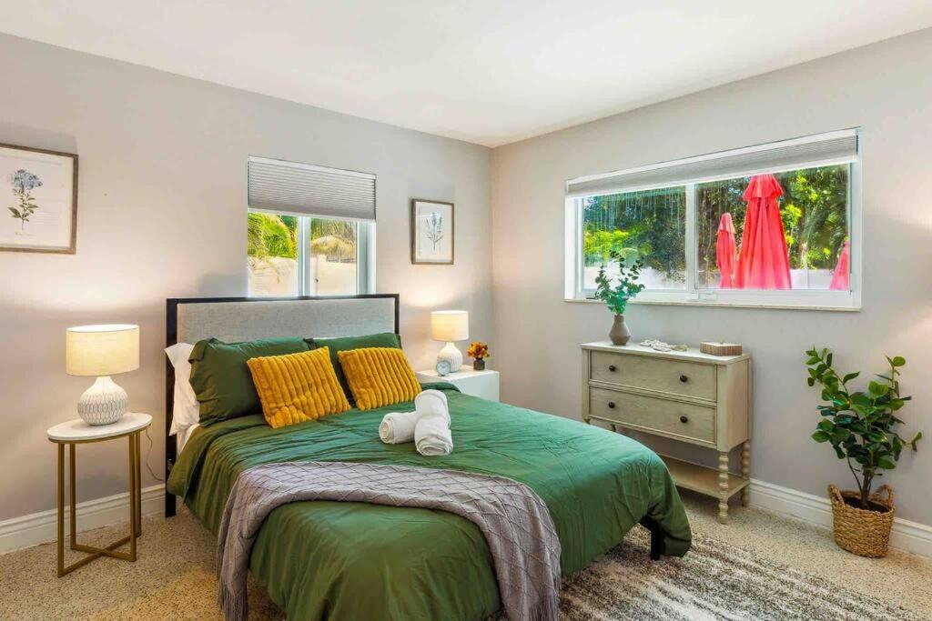 Private Oasis With Pool Near Beaches, Dining & Las Olas Fort Lauderdale Kültér fotó